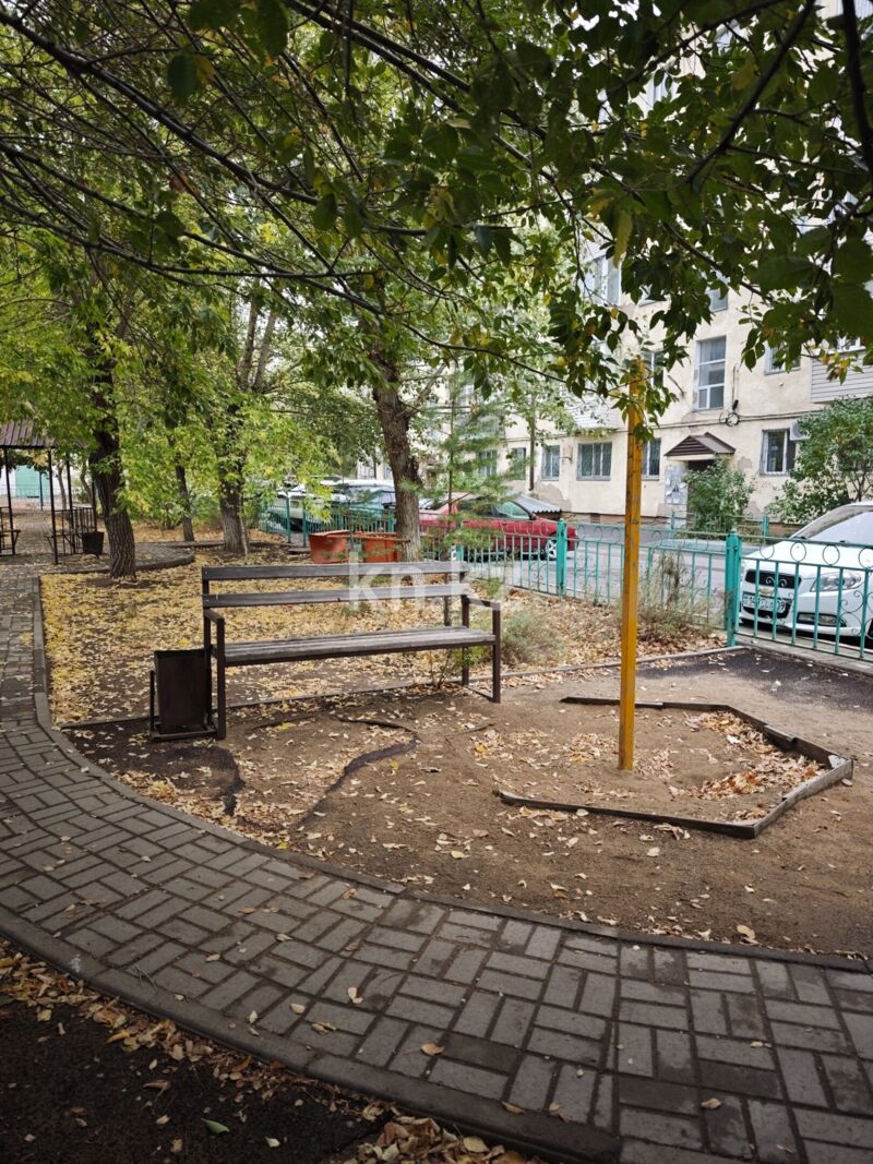 Продажа 2-комнатной квартиры, 41 м² - Продажа жилой и коммерческой недвижимости в Караганде фото 27 из 31