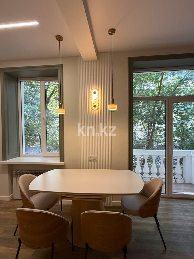 Продажа 2-комнатной квартиры, 52 м² - Продажа квартир в кирпичном доме в Казахстане - страница 8 фото 1 из 12
