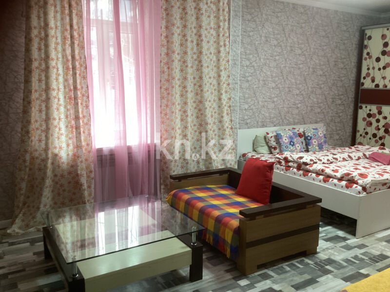 Аренда 1-комнатной квартиры, 45 м² - Аренда квартир помесячно в Казахстане - страница 4 фото 2 из 11