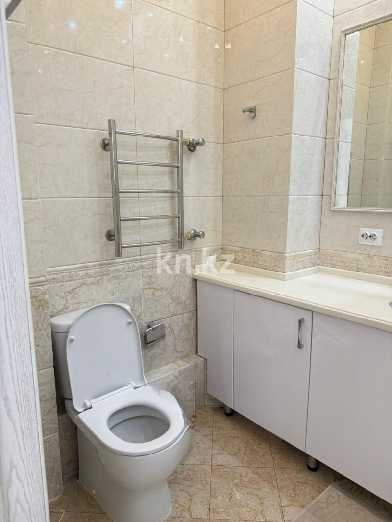 Продажа 4-комнатной квартиры, 100 м² - Продажа квартир в блочном доме в Казахстане - страница 2 фото 5 из 11