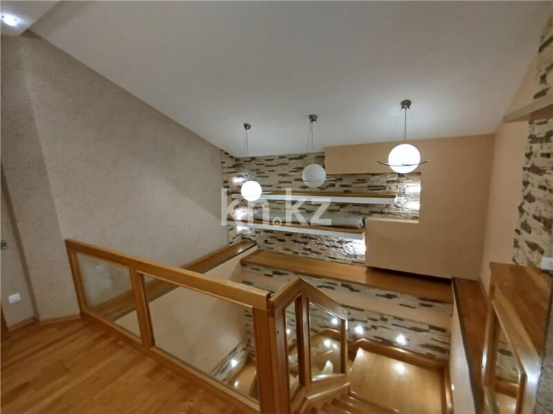 Продажа 6-комнатной квартиры, 241 м² - Продажа пятикомнатных и более квартир в Темиртау фото 35 из 59