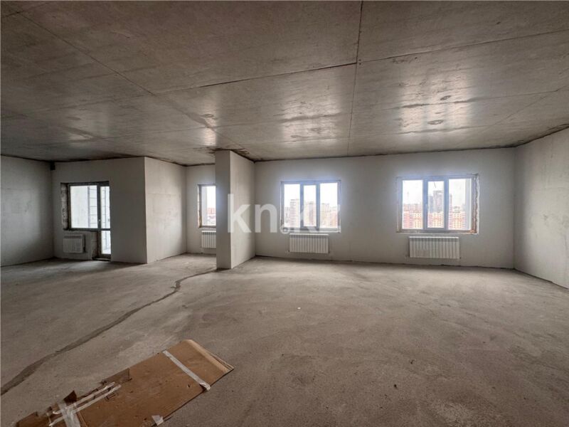 Продажа 3-комнатной квартиры, 88 м² - Продажа квартир в монолитно-каркасном доме в Караганде - страница 8 фото 1 из 13