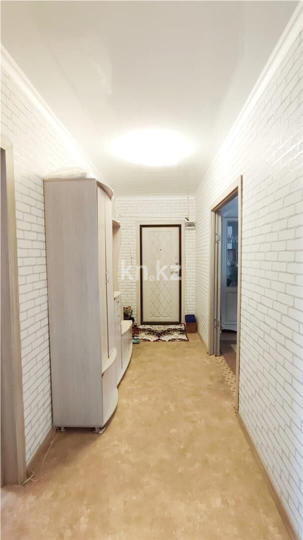 Продажа 3-комнатной квартиры, 72 м² - Продажа трехкомнатных квартир в Майкудуке Караганды - страница 9 фото 11 из 17