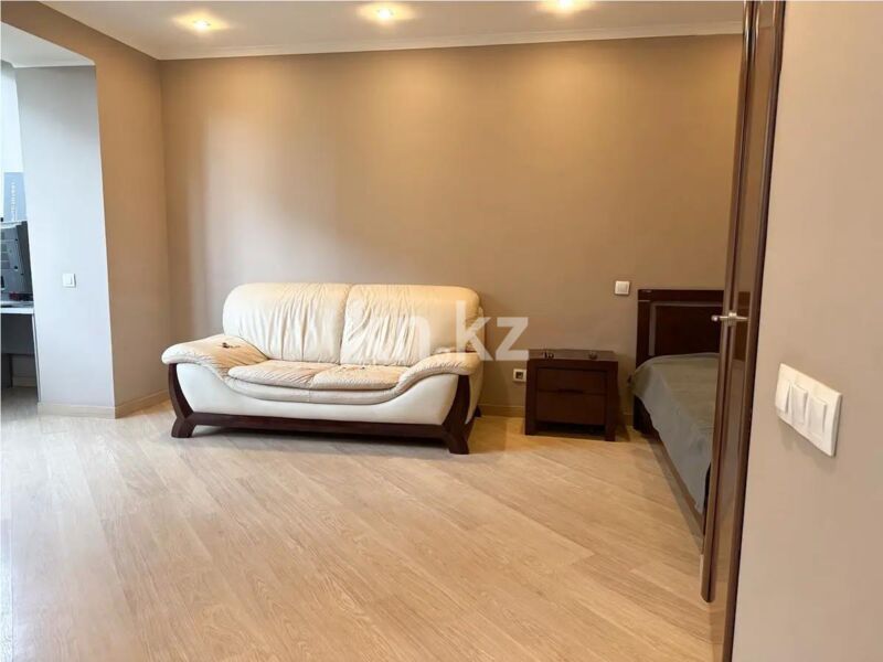 Продажа 1-комнатной квартиры, 35.6 м² - Недвижимость в Алматы - страница 20 фото 1 из 7