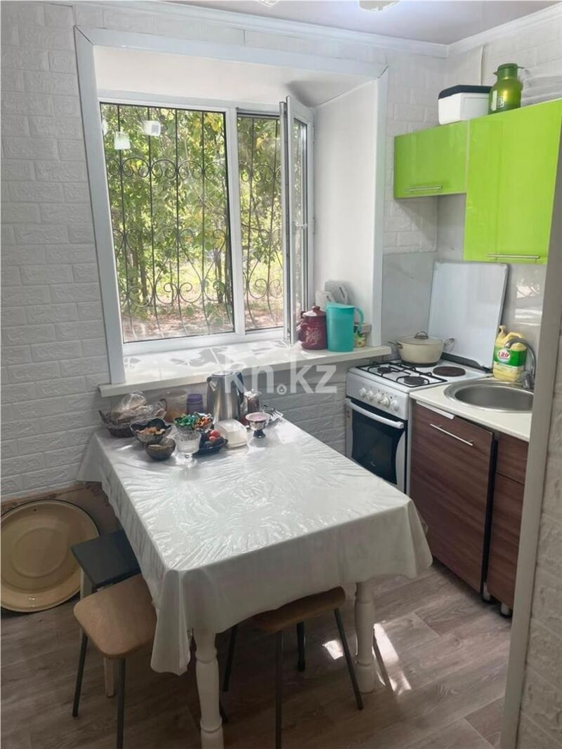 Продажа 3-комнатной квартиры, 51 м² - Продажа трехкомнатных квартир в Майкудуке Караганды - страница 3 фото 4 из 8