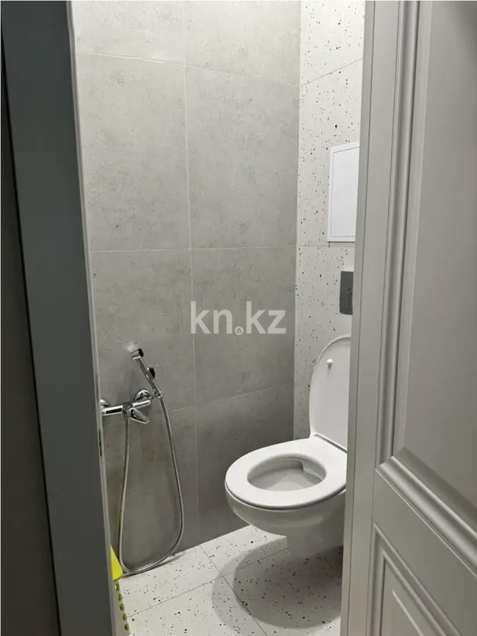 Продажа 2-комнатной квартиры, 61 м² - Продажа двухкомнатных квартир в панельном доме в Алматы - страница 28 фото 3 из 3