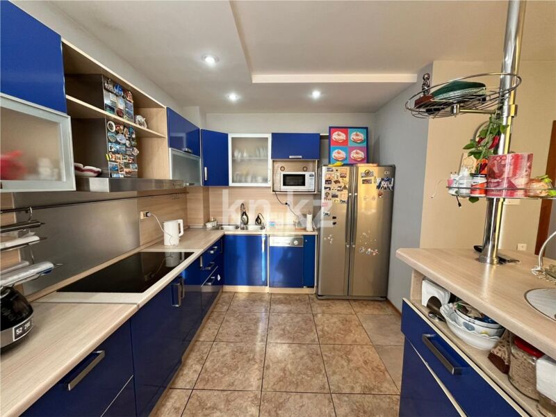 Продажа 4-комнатной квартиры, 170 м² - Продажа четырехкомнатных квартир в кирпичном доме в Казахстане - страница 7 фото 7 из 20