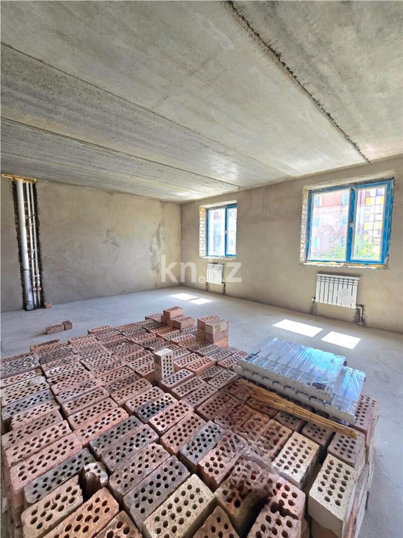 Продажа 3-комнатной квартиры, 73 м² - Продажа трехкомнатных квартир на Юго-Востоке Караганды - страница 21 фото 12 из 14