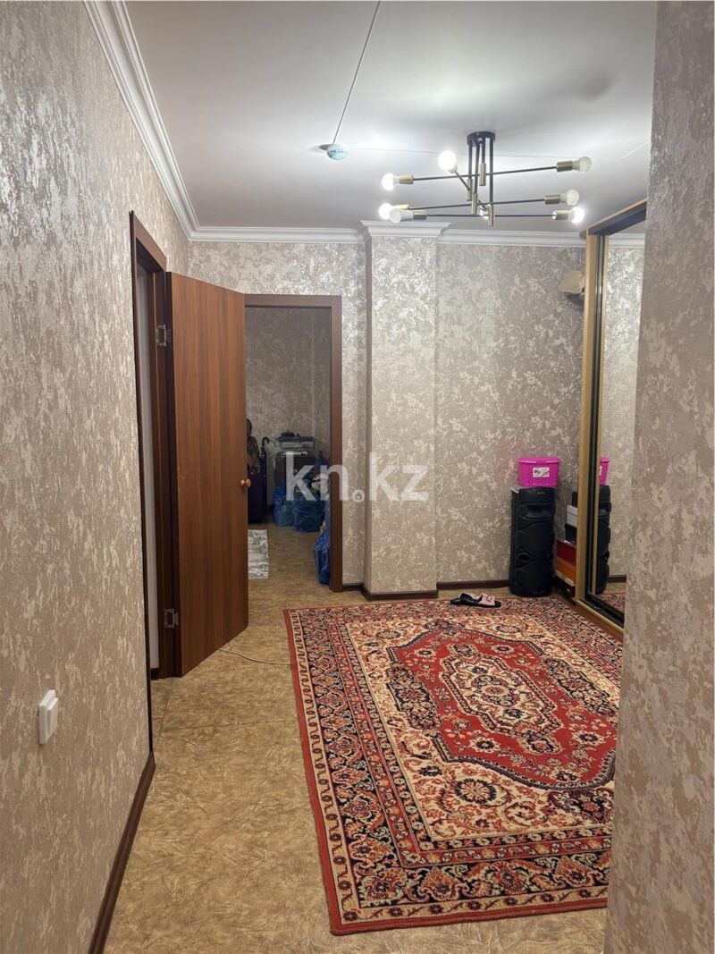 Продажа 2-комнатной квартиры, 70 м² - Продажа квартир в монолитно-каркасном доме в Караганде - страница 2 фото 9 из 25