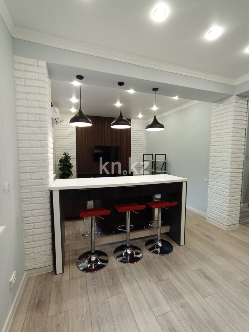 Аренда 3-комнатного дома, 180 м² - Аренда недвижимости в Алматы фото 4 из 17