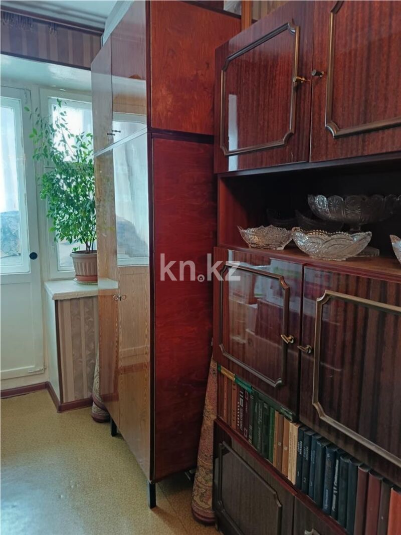 Продажа 3-комнатной квартиры, 69 м² - Продажа трехкомнатных квартир на Юго-Востоке Караганды - страница 9 фото 8 из 17