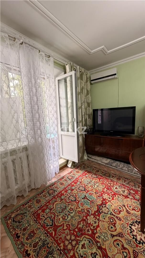 Продажа 3-комнатной квартиры, 64 м² - Продажа трехкомнатных квартир в Майкудуке Караганды - страница 7 фото 2 из 7