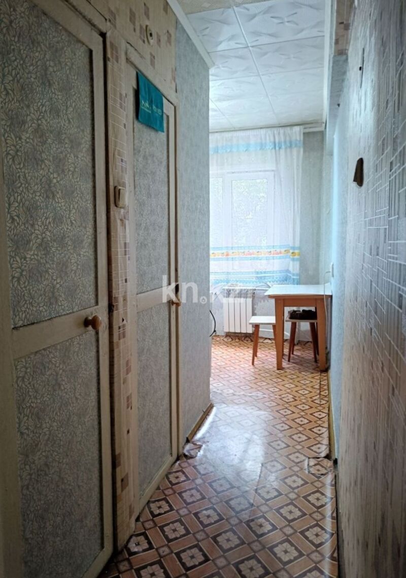 Продажа 2-комнатной квартиры, 45.2 м² - Продажа жилой и коммерческой недвижимости в Усть-Каменогорске фото 5 из 10