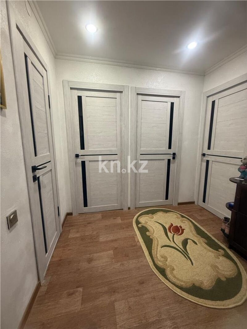 Продажа 3-комнатной квартиры, 64 м² - Продажа трехкомнатных квартир в Майкудуке Караганды - страница 7 фото 7 из 8