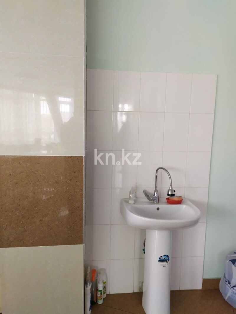 Продажа помещения, 306 м² - Продажа офисных и торговых помещений в Караганде фото 16 из 18