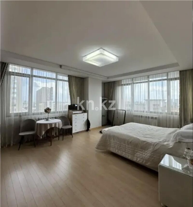 Продажа 3-комнатной квартиры, 138 м² - Продажа трехкомнатных квартир в блочном доме в Казахстане - страница 36 фото 2 из 6