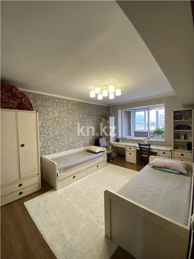 Продажа 3-комнатной квартиры, 70 м² - Продажа трехкомнатных квартир в кирпичном доме в Алматы - страница 8 фото 1 из 8
