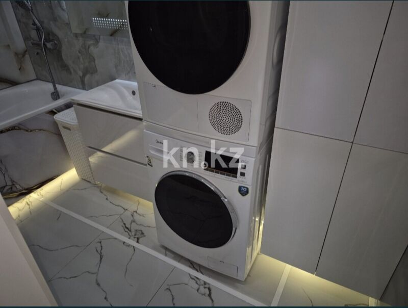 Продажа 3-комнатной квартиры, 90 м² - Продажа жилой и коммерческой недвижимости в Павлодаре фото 2 из 4