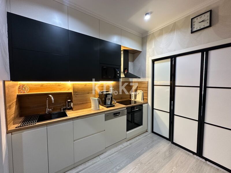 Продажа 3-комнатной квартиры, 61 м² - Продажа трехкомнатных квартир на Юго-Востоке Караганды - страница 8 фото 15 из 40