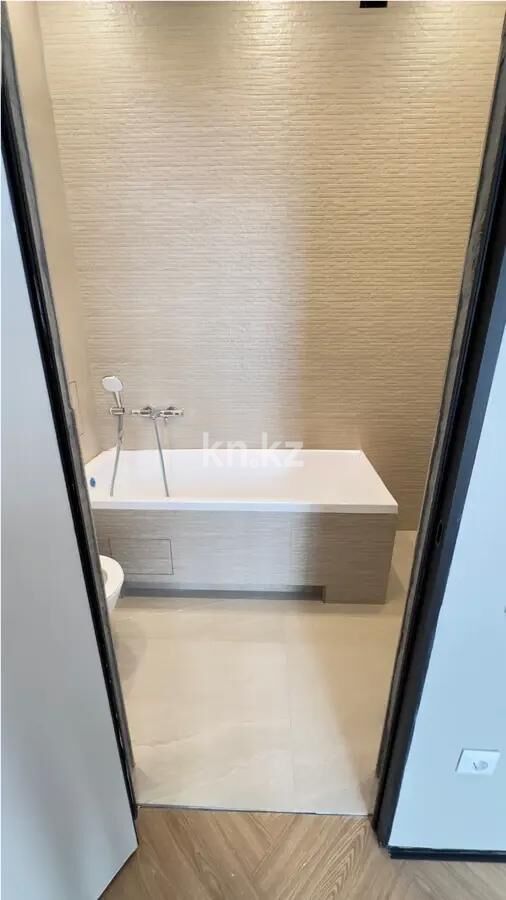 Продажа 3-комнатной квартиры, 83 м² - Продажа трехкомнатных квартир в кирпичном доме в Казахстане - страница 61 фото 3 из 6
