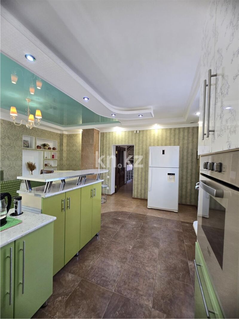 Продажа 6-комнатного дома, 274 м² - Продажа домов, коттеджей в Караганде - страница 4 фото 21 из 38