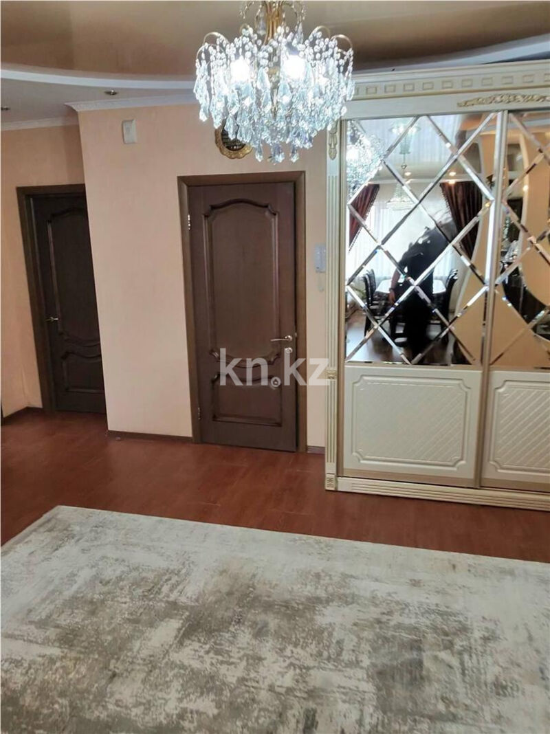 Продажа 4-комнатной квартиры, 124 м² - Продажа четырехкомнатных квартир в монолитно-каркасном доме в Караганде фото 10 из 19