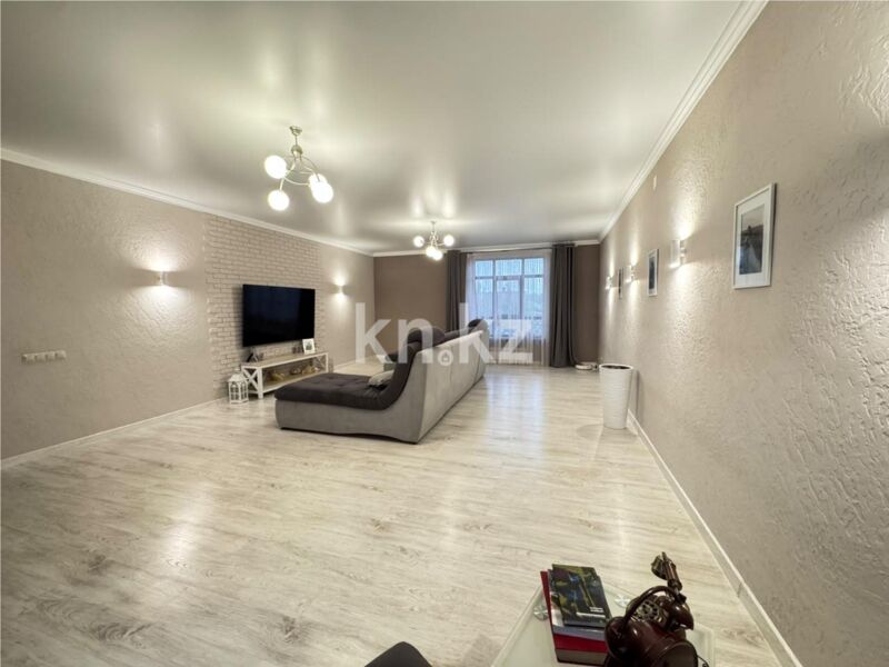 Продажа 4-комнатного дома, 367.4 м² - Продажа домов, коттеджей в Караганде - страница 4 фото 2 из 38