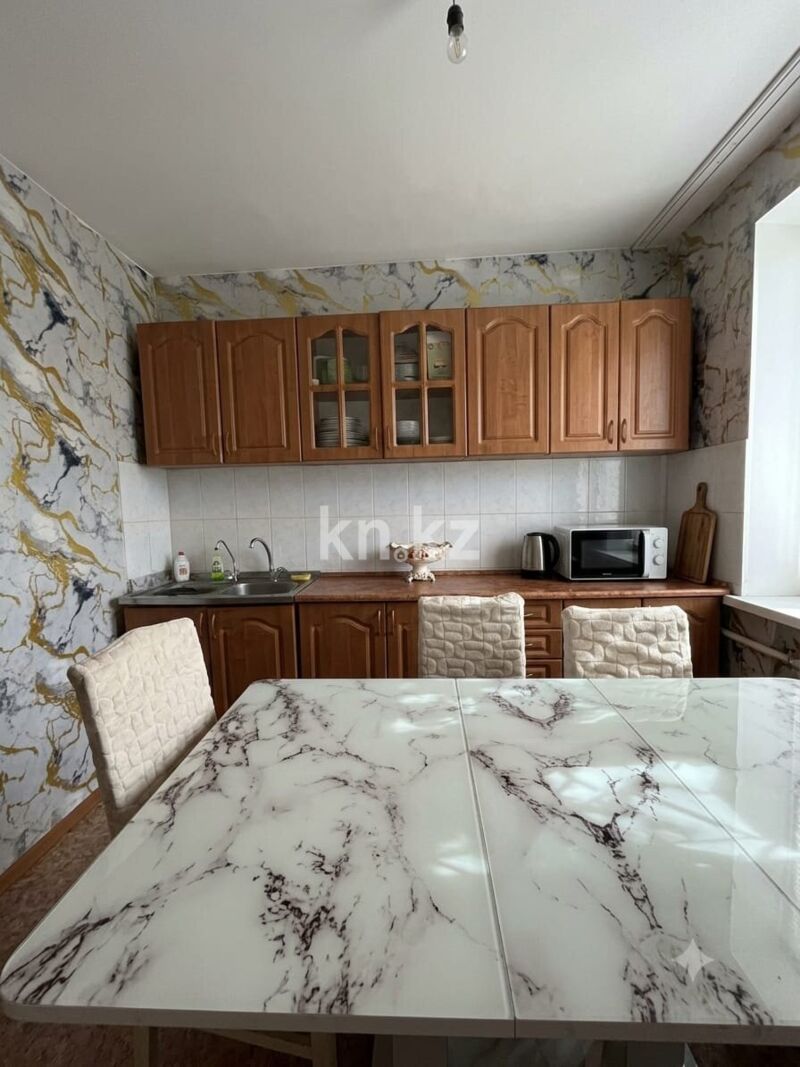 Продажа 3-комнатной квартиры, 65 м² - Продажа трехкомнатных квартир в Караганде фото 6 из 24