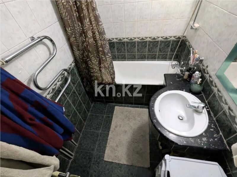 Продажа 6-комнатной квартиры, 137 м² - Продажа пятикомнатных и более квартир в Алматы фото 5 из 6