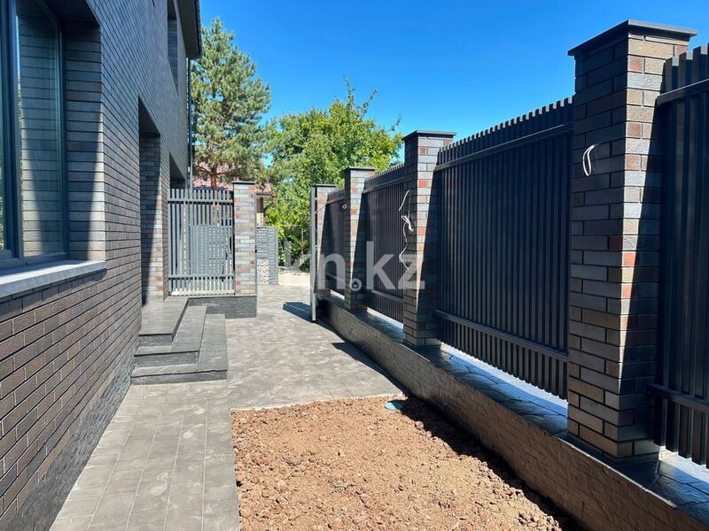Продажа 6-комнатного дома, 300 м² - Продажа недвижимости в Караганде - страница 8 фото 22 из 28