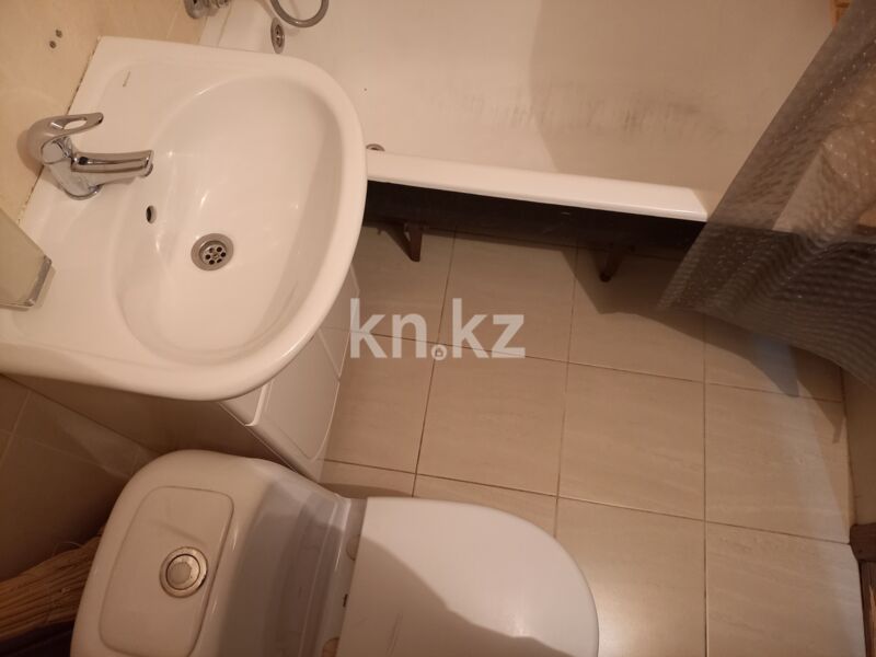 Продажа 2-комнатной квартиры, 45 м² - Продажа двухкомнатных квартир в панельном доме в Казахстане - страница 85 фото 17 из 37
