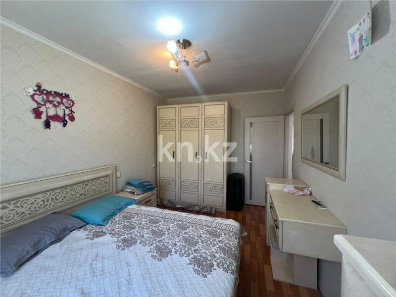 Продажа 3-комнатной квартиры, 65 м² - Продажа квартир на Юго-Востоке Караганды - страница 16 фото 2 из 14