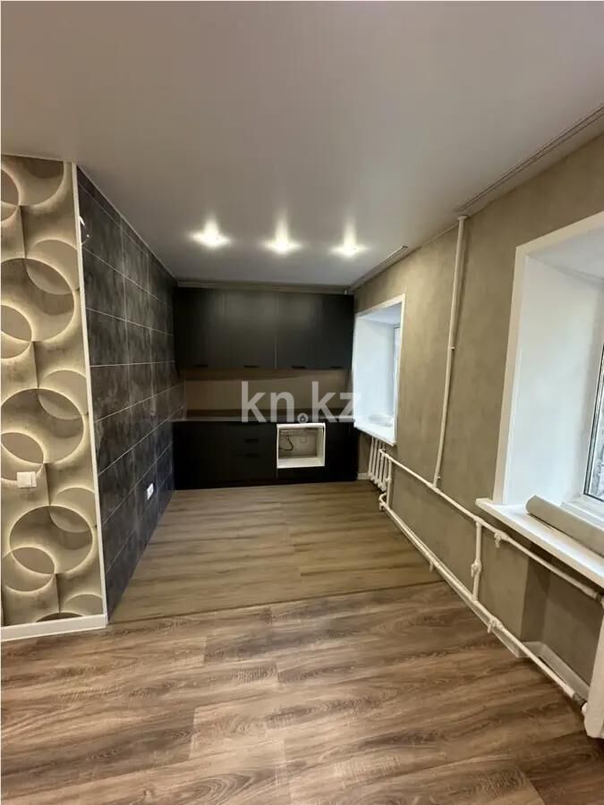 Продажа 3-комнатной квартиры, 54 м² - Продажа трехкомнатных квартир в кирпичном доме в Караганде - страница 21 фото 2 из 6