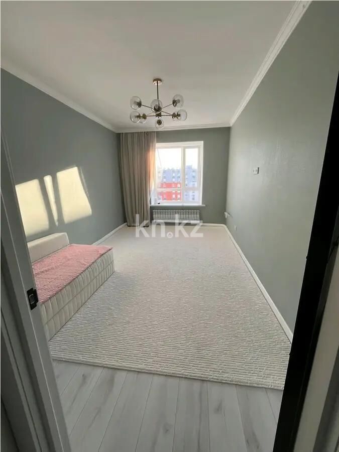 Продажа 1-комнатной квартиры, 40 м² - Продажа однокомнатных квартир в р-не Сарайшык Астаны - страница 12 фото 1 из 5