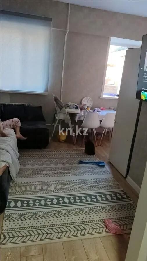 Продажа 2-комнатной квартиры, 42 м² - Продажа двухкомнатных квартир в кирпичном доме в Караганде фото 1 из 5