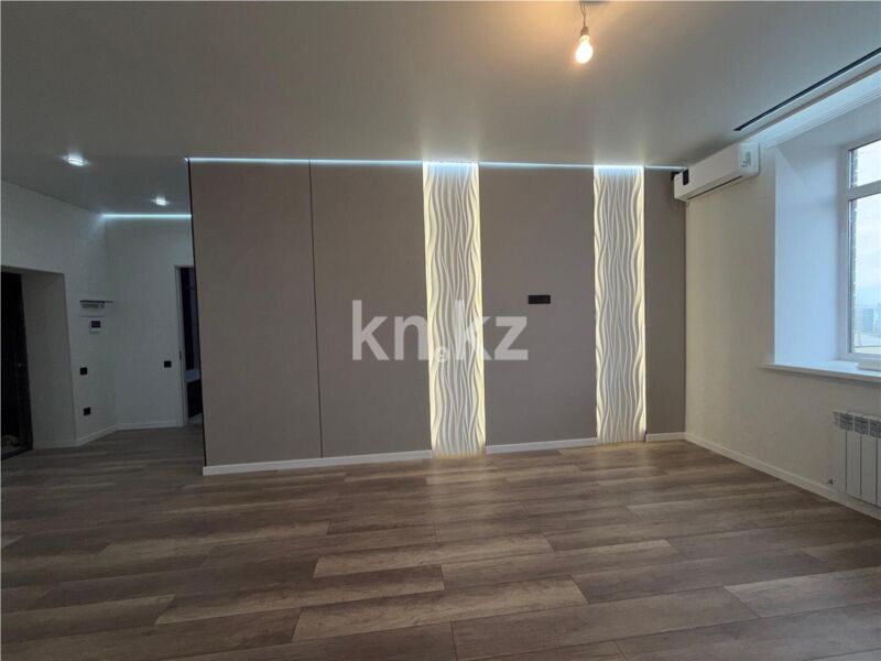 Продажа 3-комнатной квартиры, 70 м² - Продажа трехкомнатных квартир в кирпичном доме в Караганде фото 2 из 11