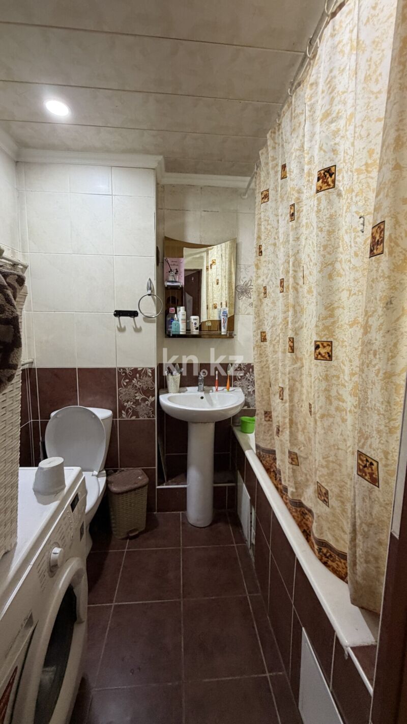 Продажа 3-комнатной квартиры, 74 м² - Продажа баз, складов и промышленной недвижимости в Карагандинской области фото 13 из 19