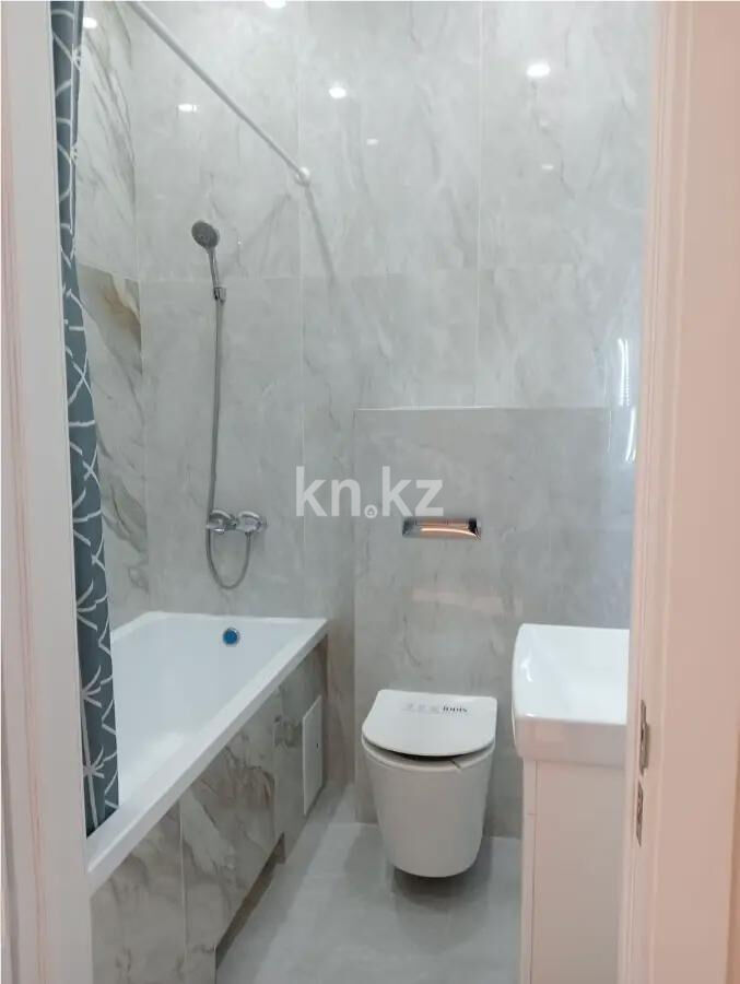 Продажа 4-комнатной квартиры, 118 м² - Продажа четырехкомнатных квартир в кирпичном доме в Караганде - страница 7 фото 8 из 9