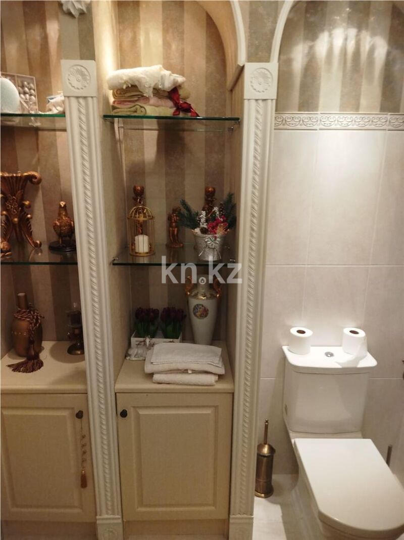 Продажа 10-комнатного дома, 320 м² - Продажа дач в Темиртау фото 8 из 36