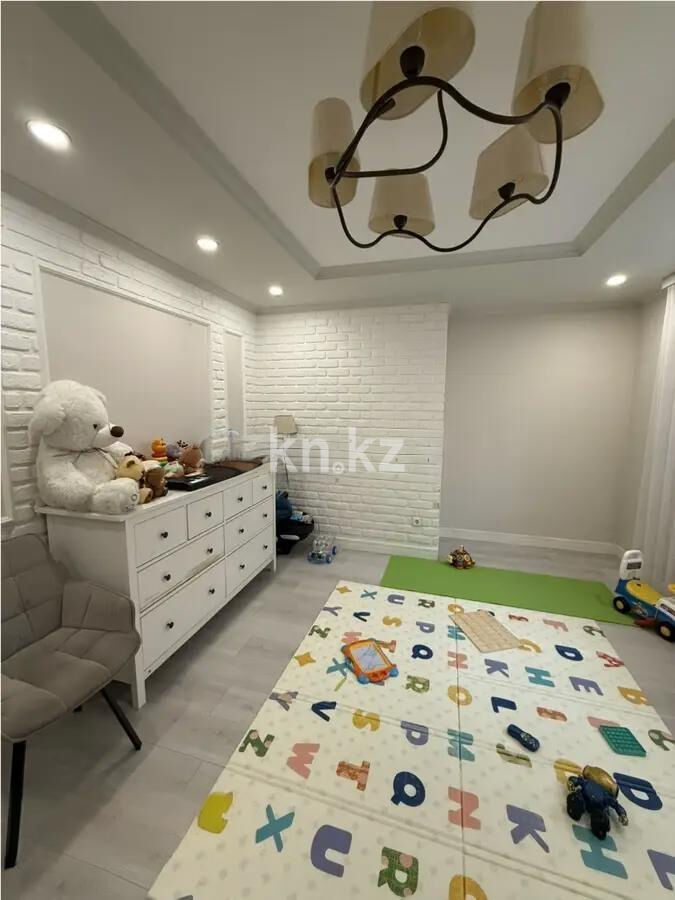 Продажа 4-комнатной квартиры, 141 м² - Продажа четырехкомнатных квартир в кирпичном доме в Караганде - страница 7 фото 4 из 7