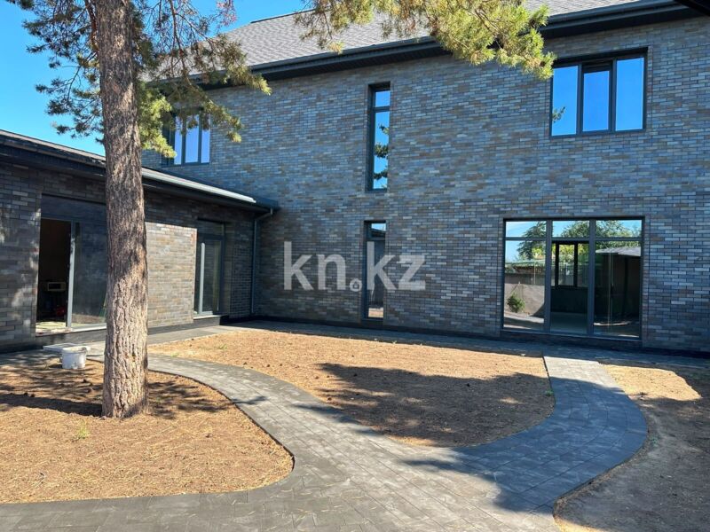 Продажа 6-комнатного дома, 300 м² - Продажа домов, коттеджей в Караганде фото 10 из 27
