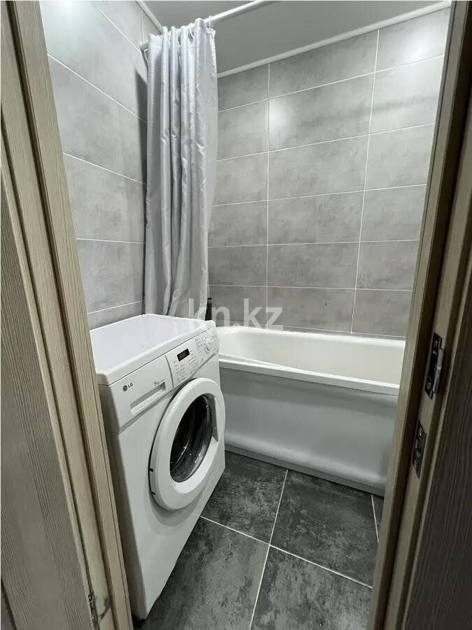 Продажа 3-комнатной квартиры, 63 м² - Продажа квартир в Караганде - страница 9 фото 4 из 6