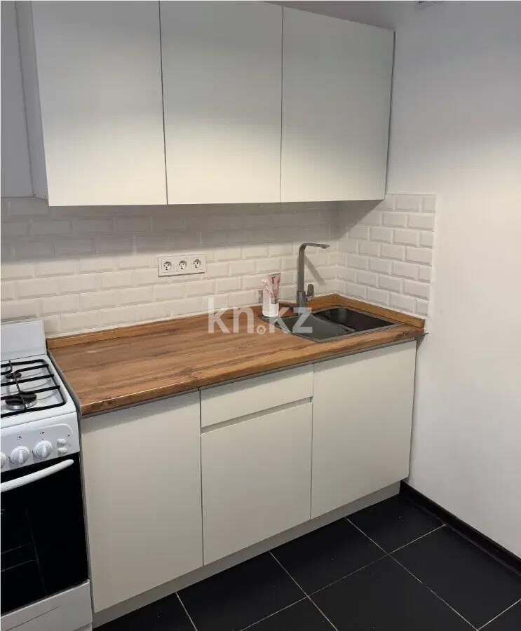 Продажа 2-комнатной квартиры, 43.2 м² - Продажа двухкомнатных квартир в панельном доме в Алматы - страница 22 фото 3 из 5