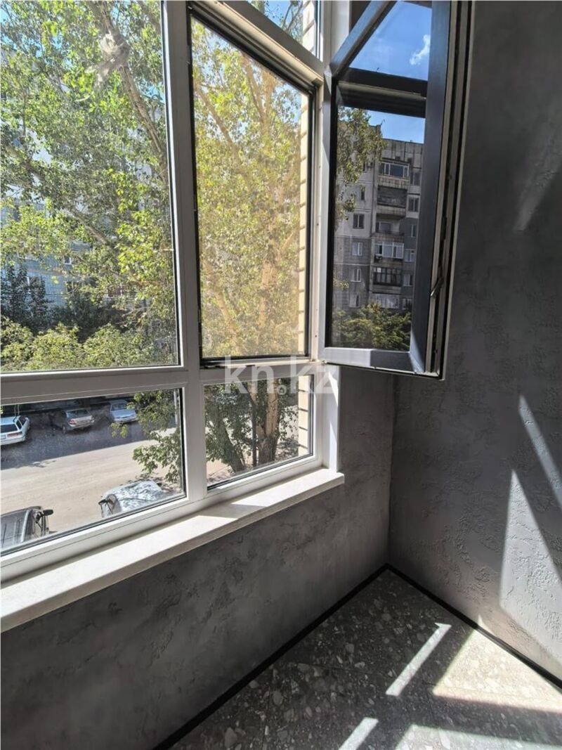 Продажа 3-комнатной квартиры, 60 м² - Продажа трехкомнатных квартир на Юго-Востоке Караганды - страница 8 фото 14 из 18