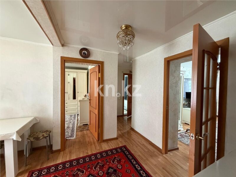 Продажа 3-комнатной квартиры, 63 м² - Продажа трехкомнатных квартир в кирпичном доме в Караганде - страница 12 фото 8 из 9
