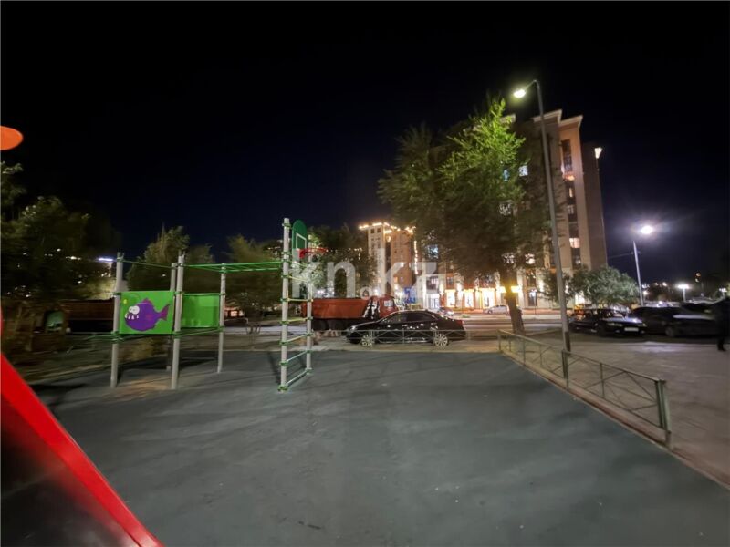 Продажа 2-комнатной квартиры, 79 м² - Продажа квартир на Юго-Востоке Караганды - страница 3 фото 27 из 30