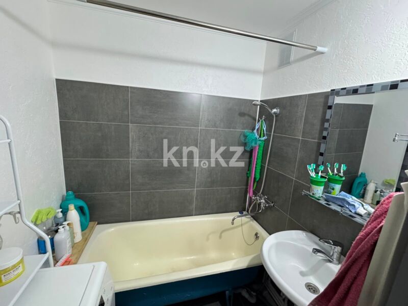 Продажа 2-комнатной квартиры, 60 м² - Продажа двухкомнатных квартир в панельном доме в Темиртау - страница 6 фото 3 из 7