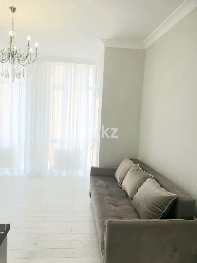 Продажа 2-комнатной квартиры, 45 м² - Продажа двухкомнатных квартир в р-не Есиль Астаны - страница 23 фото 1 из 4