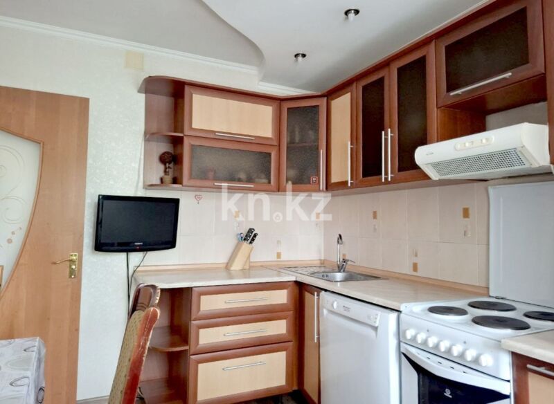Продажа 3-комнатной квартиры, 67.5 м² - Продажа недвижимости в Усть-Каменогорске - страница 2 фото 2 из 16