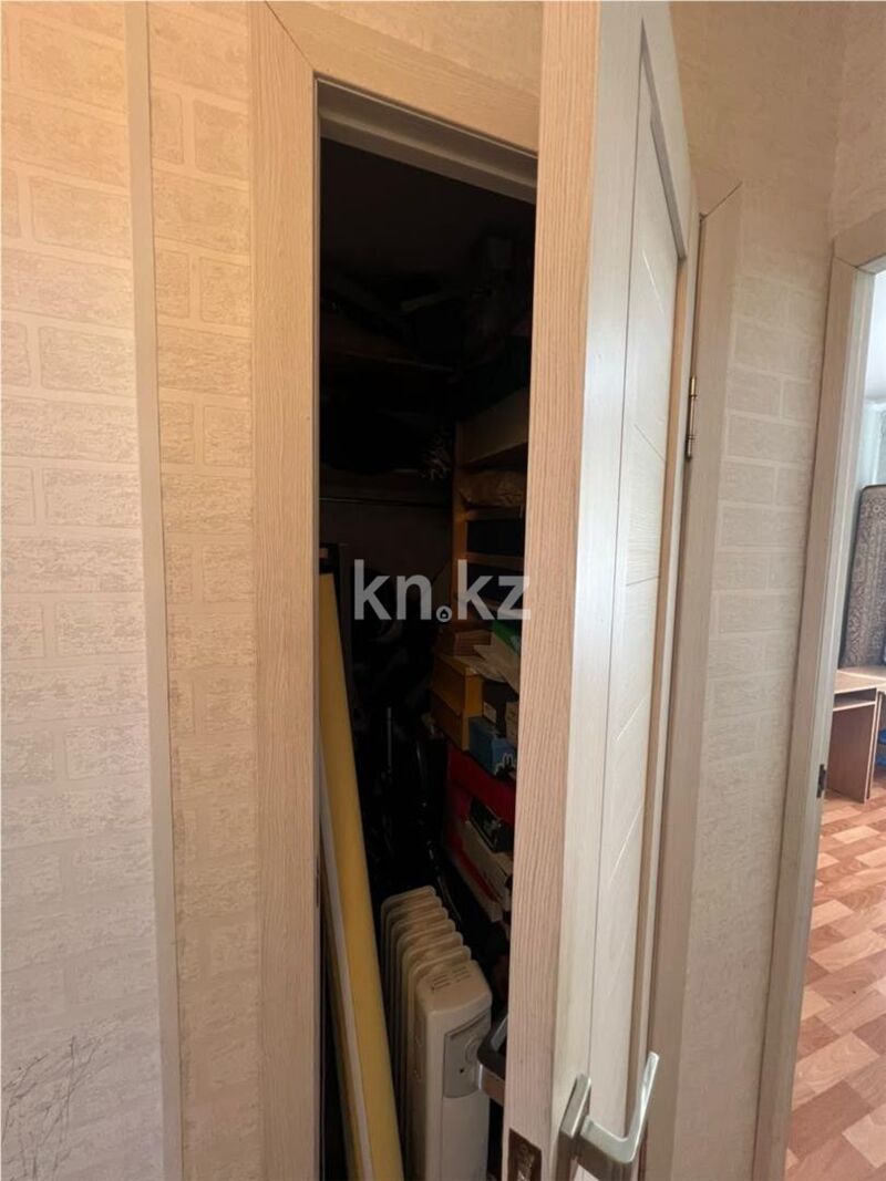 Продажа 3-комнатной квартиры, 65 м² - Продажа квартир на Юго-Востоке Караганды - страница 16 фото 12 из 14